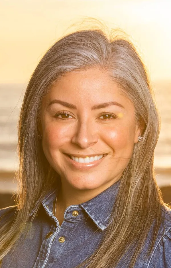 Sandra Koury, bilingual real estate agent